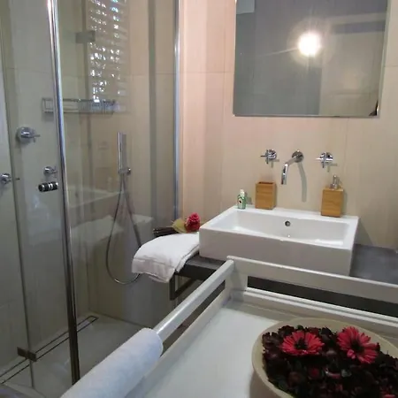 Tranquil Nestled Among Ancient Chestnut Trees Hotel Perledo