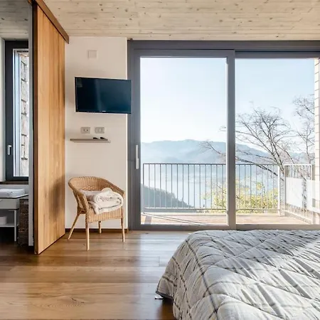 Hotel Tranquil Nestled Among Ancient Chestnut Trees Perledo
