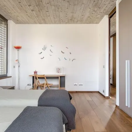 Hotel Tranquil Nestled Among Ancient Chestnut Trees Perledo